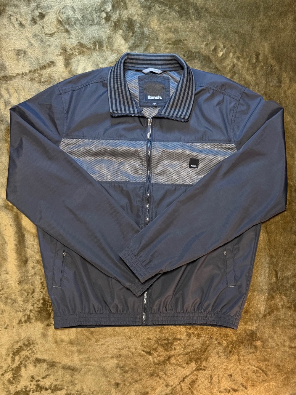 Bench windbreaker - Picture 2 of 5